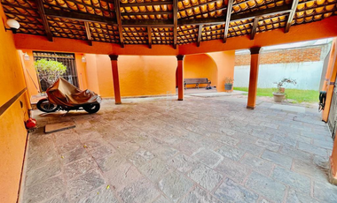 Casa en Venta, Col. Las Reynas