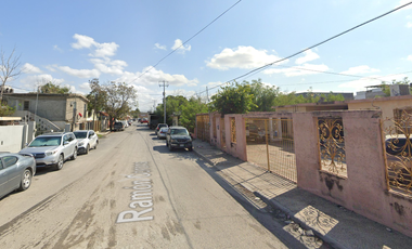 Atenció!! Venta de Casa en Remate Excelente Ubicación  Col. Longoria, Reynosa Tmaulipas.