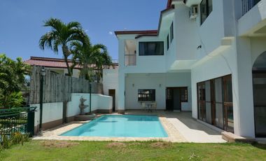 1,100 sq.m. house and lot in Maria Luisa-Banilad, overlooking the sea and the city @ Php80M