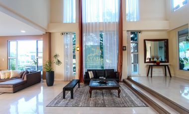 Elegant 5-Bedroom House and Lot with Swimming Pool in Maria Luisa Estate Park - A Timeless Masterpiece of Luxury!