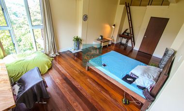 Elegant 5-Bedroom House and Lot with Swimming Pool in Maria Luisa Estate Park - A Timeless Masterpiece of Luxury!