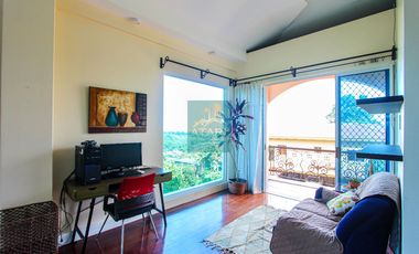 Elegant 5-Bedroom House and Lot with Swimming Pool in Maria Luisa Estate Park - A Timeless Masterpiece of Luxury!