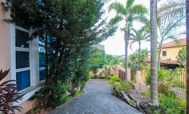 Elegant 5-Bedroom House and Lot with Swimming Pool in Maria Luisa Estate Park - A Timeless Masterpiece of Luxury!