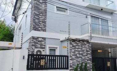 5 Bedrooms House and lot For sale 3 Storey in Greenwoods Pasig City (Inside Subdivision) (PH2810)