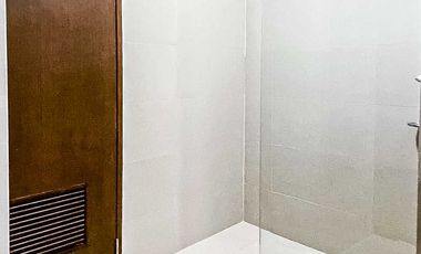 Furnished 1 Bedroom Condo for Rent in 38 Park Avenue