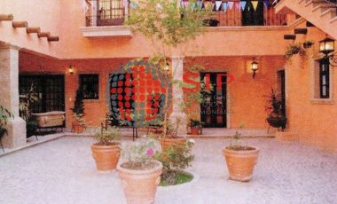 ¡EXCELENTE LOCAL COMERCIAL EN RENTA EN EL CENTRO DE TONALÁ!