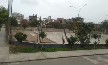 ¡¡Vendo Terreno en Esquina!! 185m2 - Urb. Venecia SMP