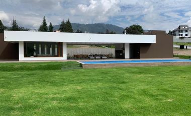 Venta de Terreno en Cumbaya