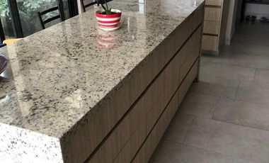 Hermosa casa en venta en zona esmeralda de diseño exclusivo