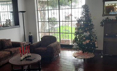 Casa, 362 m2, 4 dorms, 4 baños, jardin, terraza, 2 estac, ideal Proyecto.