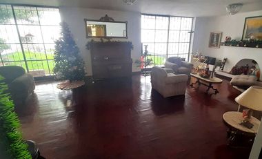 Casa, 362 m2, 4 dorms, 4 baños, jardin, terraza, 2 estac, ideal Proyecto.