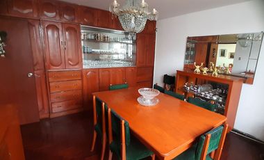 Casa, 362 m2, 4 dorms, 4 baños, jardin, terraza, 2 estac, ideal Proyecto.