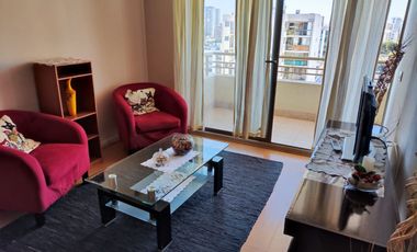 Arriendo lindo departamento año corrido en pleno centro de Viña del Mar entre calle ‎Etchevers y Quinta