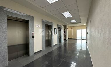 Oficina en venta de 263 mts2 en Spectrum Corporate Center, Cancún.