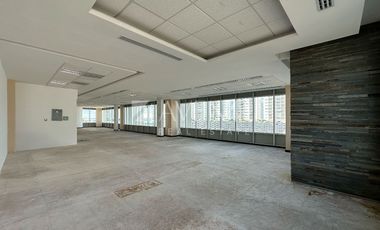 Oficina en venta de 263 mts2 en Spectrum Corporate Center, Cancún.