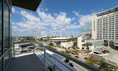 Oficina en venta de 263 mts2 en Spectrum Corporate Center, Cancún.