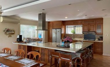 6-Bedrooms House and Lot For Sale in  Canyon woods Laurel Phase 2. Lemery, Batangas City