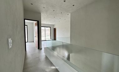 CASA EN VENTA EN LOMAS DE COCOYOC