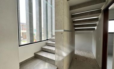 CASA EN VENTA EN LOMAS DE COCOYOC
