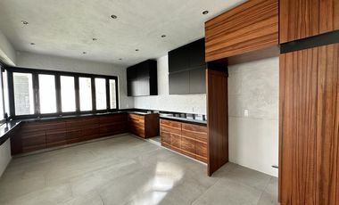 CASA EN VENTA EN LOMAS DE COCOYOC