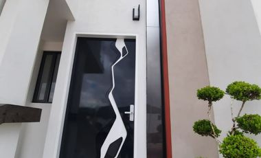 CASA EN VENTA EN LOMALTA TRES MARIAS MORELIA