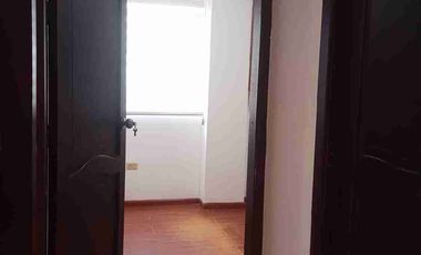 DEPARTAMENTO EN CIUDAD ALEGRIA, REMODELADO