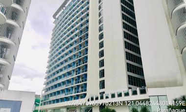 FORECLOSED 1 BEDROOM CONDO UNIT FOR SALE IN AZURE URBAN RESORT. FURNITURES INCLUDED