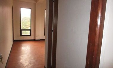 Studio Apartment for Rent Valenzuela Karuhatan SM Valenzuela Fatima