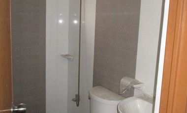 Studio Apartment for Rent Valenzuela Karuhatan SM Valenzuela Fatima