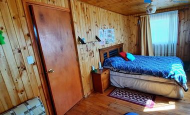 PROPIEDAD CON 3 CABAÑAS POBLACIÓN ROSS - PICHILEMU