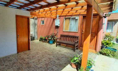 PROPIEDAD CON 3 CABAÑAS POBLACIÓN ROSS - PICHILEMU