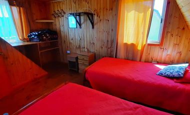 PROPIEDAD CON 3 CABAÑAS POBLACIÓN ROSS - PICHILEMU