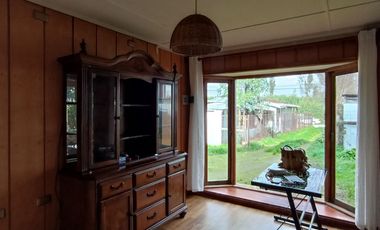 San José, céntrica casa 85 MT2 $ 184.000.000.