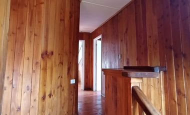 San José, céntrica casa 85 MT2 $ 184.000.000.