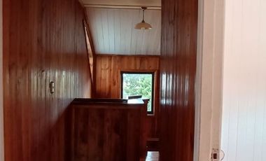 San José, céntrica casa 85 MT2 $ 184.000.000.
