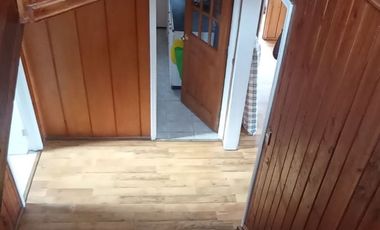 San José, céntrica casa 85 MT2 $ 184.000.000.