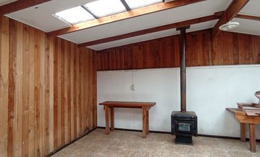 San José, céntrica casa 85 MT2 $ 184.000.000.