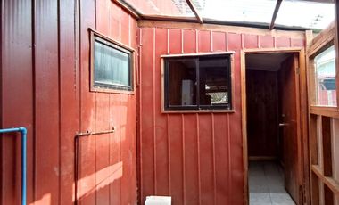 San José, céntrica casa 85 MT2 $ 184.000.000.