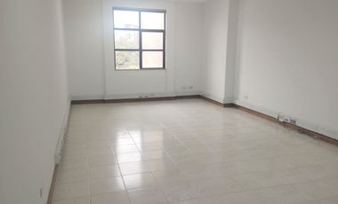 PR21610 Oficina en venta en el sector Milla de Oro