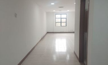 PR21610 Oficina en venta en el sector Milla de Oro