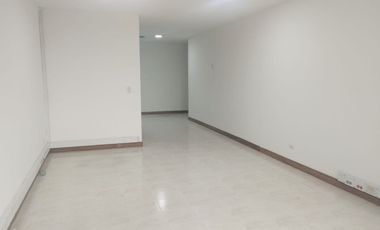 PR21610 Oficina en venta en el sector Milla de Oro