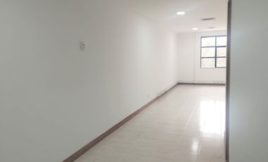 PR21610 Oficina en venta en el sector Milla de Oro