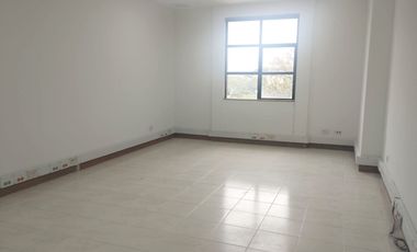 PR21610 Oficina en venta en el sector Milla de Oro