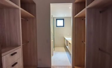 Presidents Heights Parañaque House for Sale