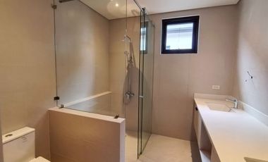 Presidents Heights Parañaque House for Sale