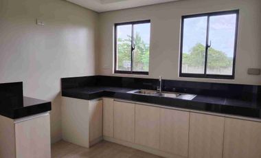 Valenza Pontevedra Nuvali area Brandnew house for Sale