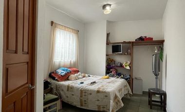 LUXURY VILLA IN THE CENTER / VILLA LUJOSA EN CENTRO