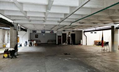 PR15646 Oficina en arriendo en el sector Aguacatala, Medellin