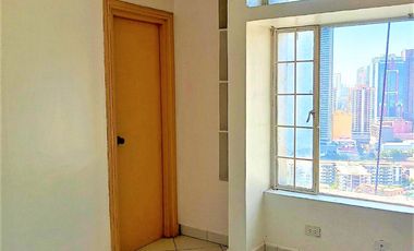 FOR SALE Spacious Penthouse Unit P1C in Kingswood