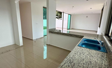 Casa en venta en San Diego Cutz para entrega inmediata de 4 recamaras con alberca